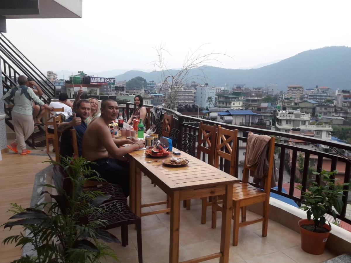 Beli Guest House Покхара Экстерьер фото